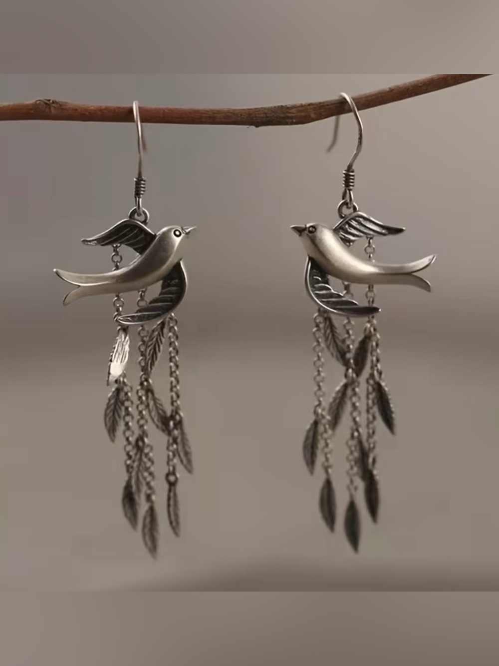 NEW! Silver Bird Dangle Earrings - Vintage-Inspired. Unique Earrings 🕊️ A9-288